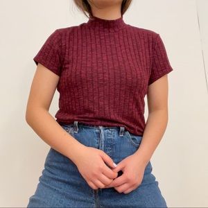 ✨Red Ribbed Mock Neck Knit Short Sleeve Top✨